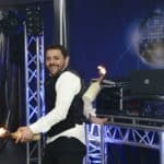 Djamel : bar a cocktails et barman jongleur